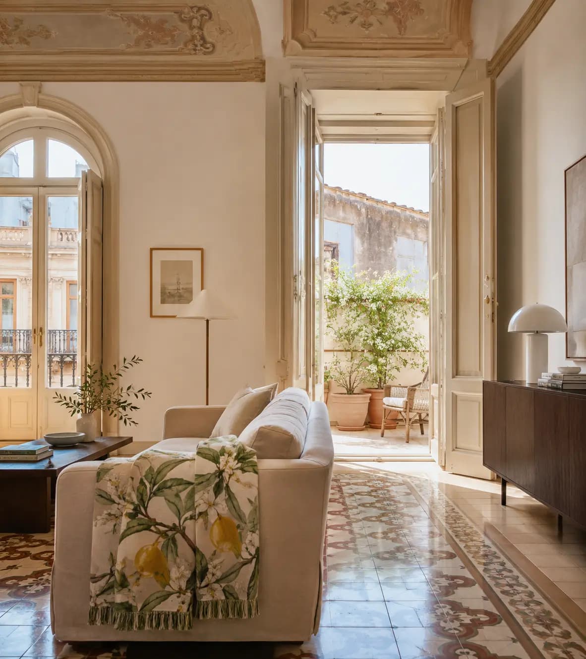 A beautifully styled Dimora Saitta apartment interior